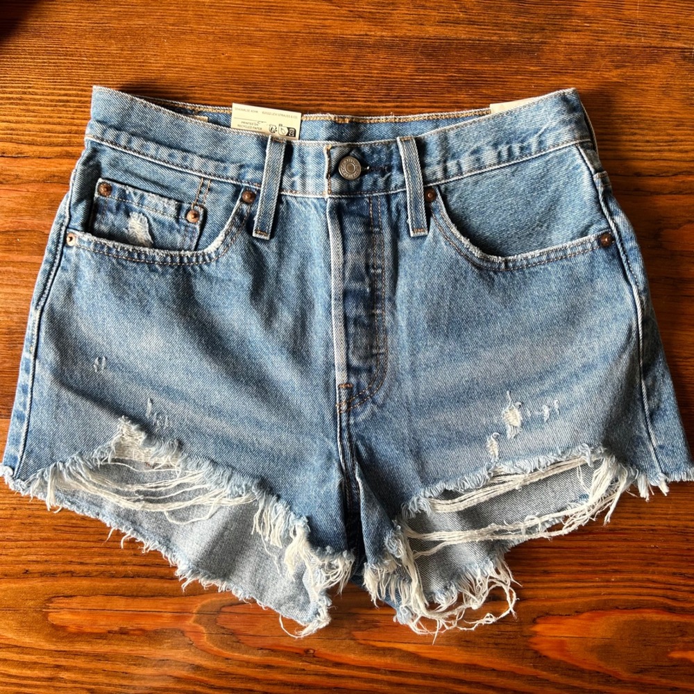 Levi's 501 Classic High Rise Denim Cut Off Jean Shorts 27 NWT